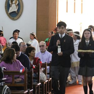 Misa de acción de gracias en Vallenar: Mons. Ricardo Morales: El servicio es lo que nos define